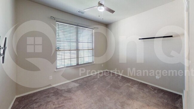 Building Photo - 3804 Arroyo Trl