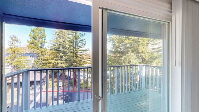 Building Photo - 521 Alameda del Prado