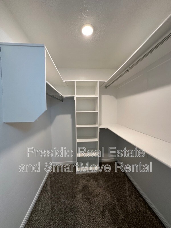 Building Photo - 5911 Cami Dawn Ct