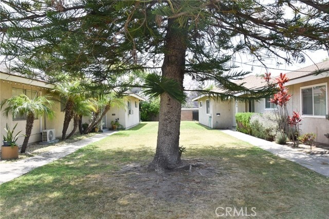 Building Photo - 606 E Palmyra Ave