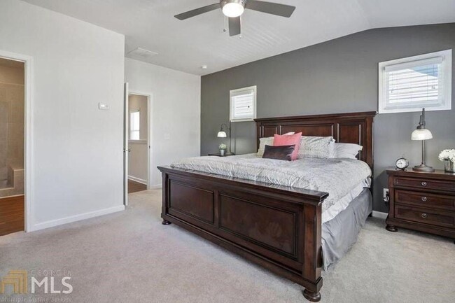 Building Photo - 760 Winton Way