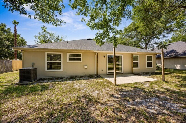 Building Photo - 12461 Richfield Blvd