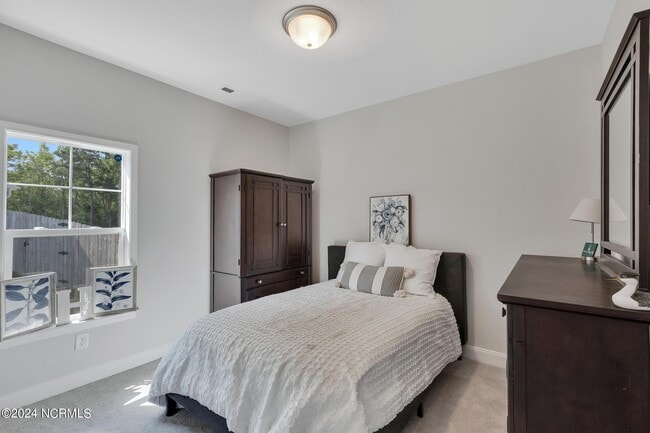 Building Photo - 216 Pastoral Ct