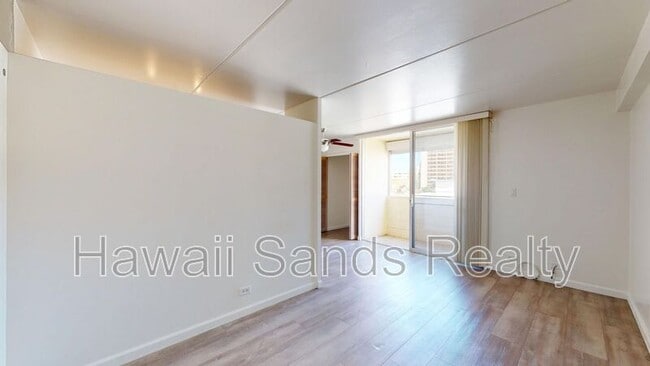 Building Photo - 910 Ahana St