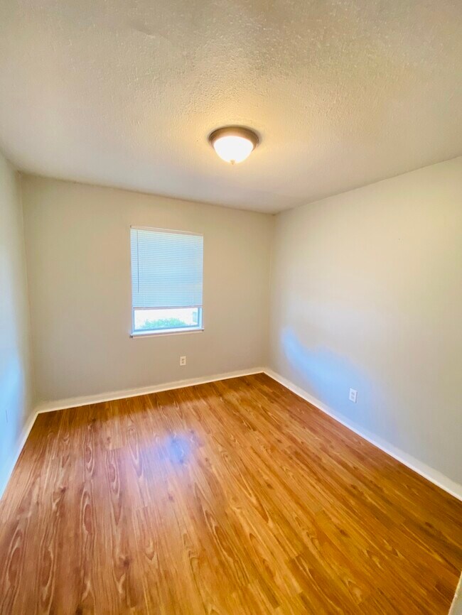 Building Photo - Awesome Family Home For Rent!