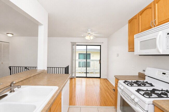 Building Photo - 707 Sunfish Point