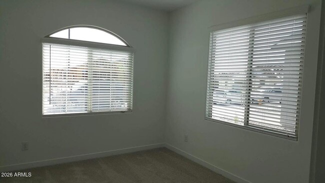 Building Photo - 16424 W Questa Dr