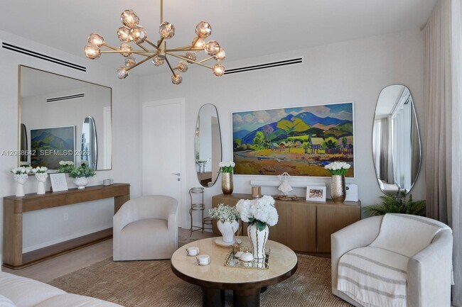 Building Photo - 300 Biscayne Blvd Way