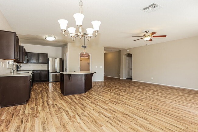 Building Photo - 11231 E Covina Cir