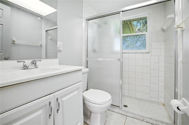 Building Photo - 18305 Driggers Ave