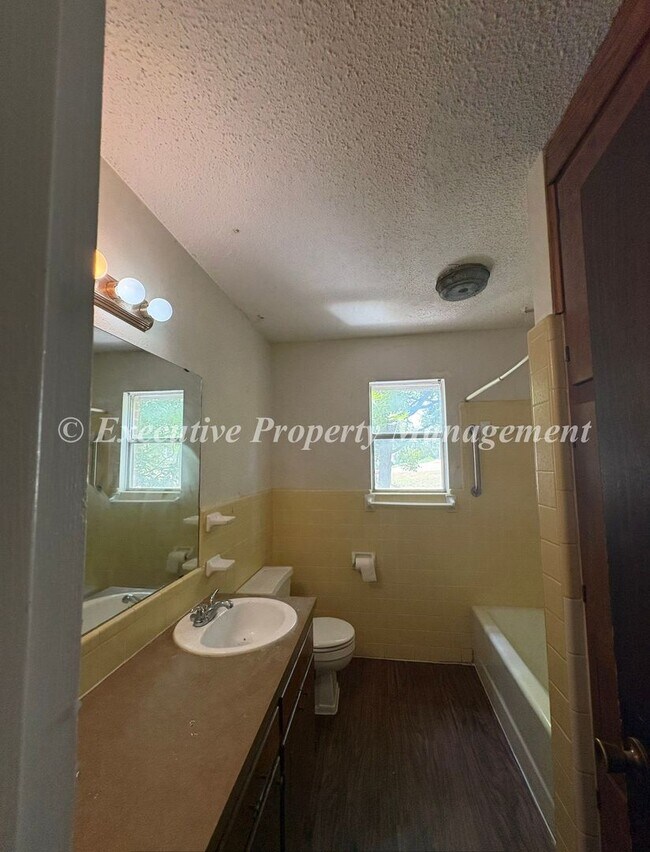 Building Photo - 7544 FM 2657