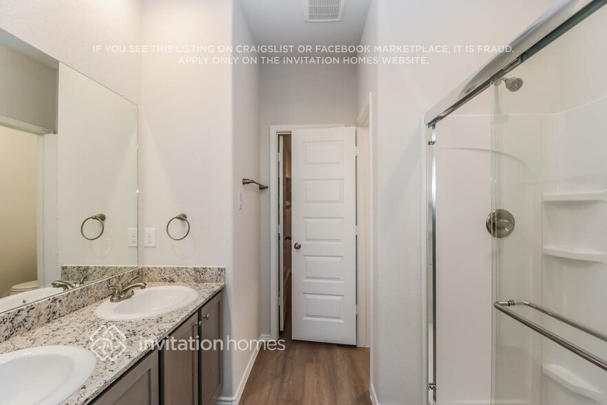 Building Photo - 25001 Aconite Ln