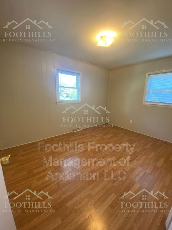 Building Photo - 202 Kennemore St