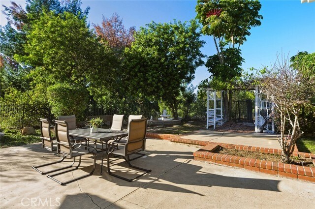 Building Photo - 21465 Running Branch Rd