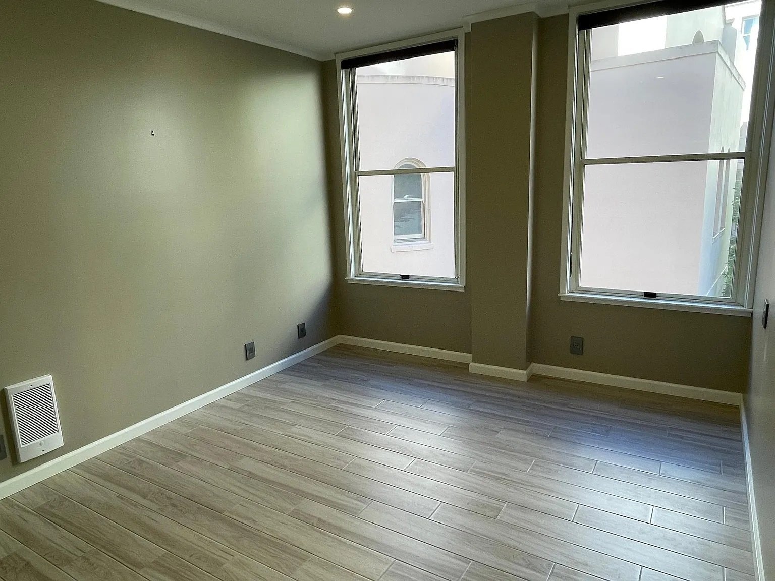 Building Photo - 351 Buena Vista Ave E