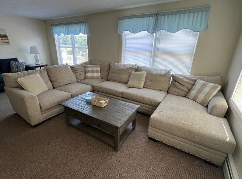 Building Photo - 101 Union Ave