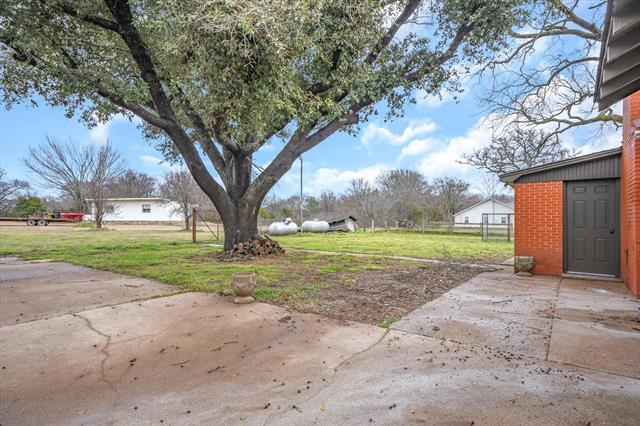 Building Photo - 3679 FM Rd 16