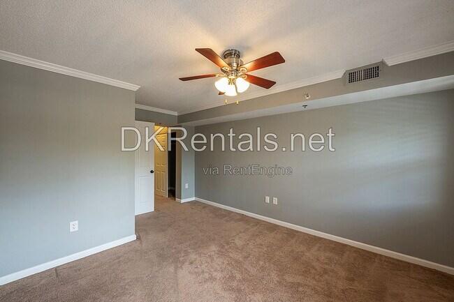 Building Photo - 795 Hammond Dr NE