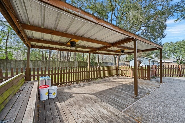 Building Photo - 23864 White Oak Ct