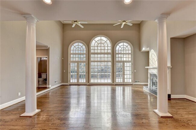 Building Photo - 3871 River Mansion Dr NW