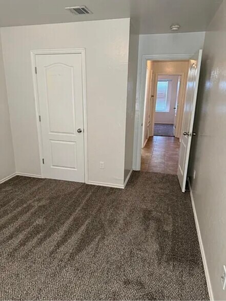 Building Photo - 9609 Kylie Dr