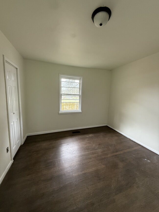 Building Photo - 6117 Patton Ave