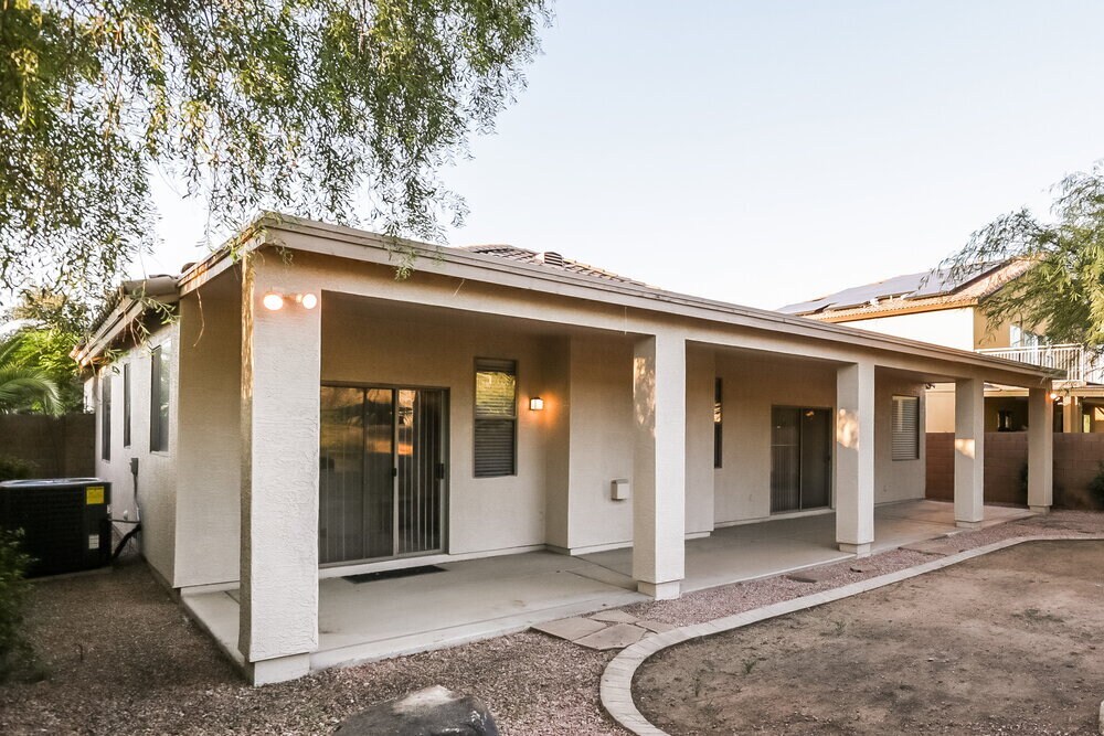 Building Photo - 9506 W Mariposa St