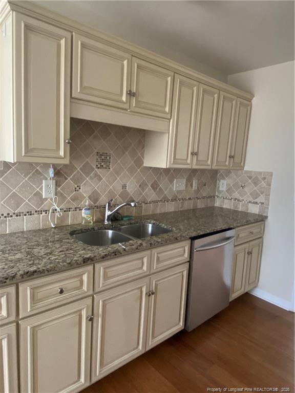 Building Photo - 50 Breezewood Dr