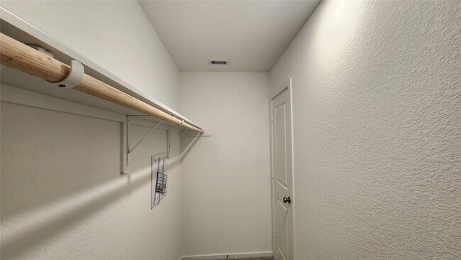 Building Photo - 16202 Rustic Pr Dr