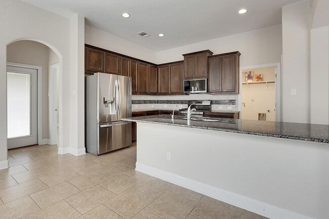 Building Photo - 3215 Honey Peach Way