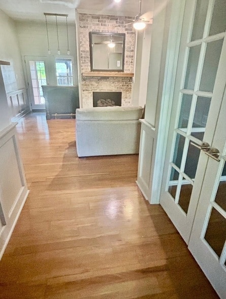 Building Photo - 913 Lake Meadows Dr