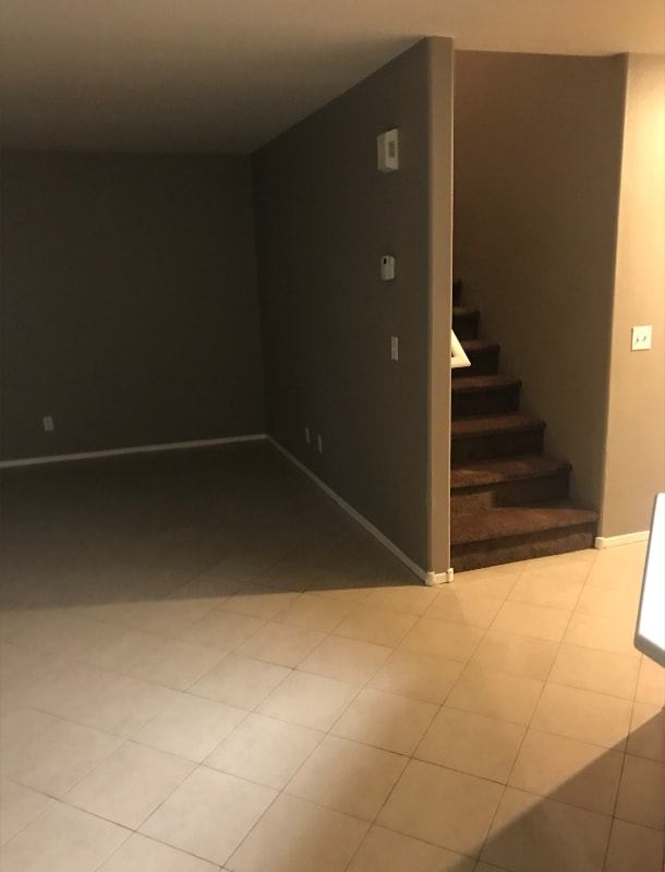 Building Photo - 10063 Swimming Hole St