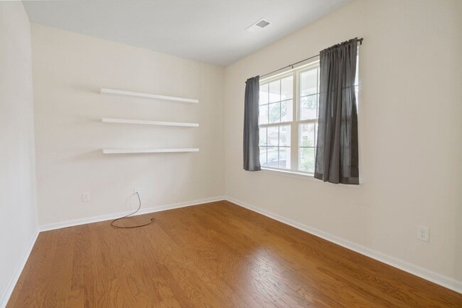 Building Photo - Beautiful spacious Home in Berewick community in Steel Creek