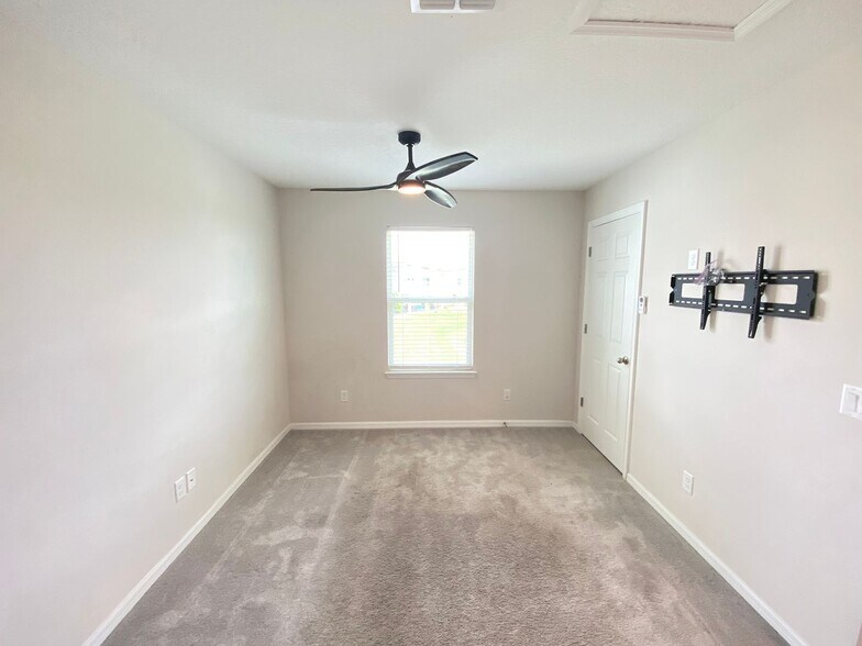 Building Photo - Chelsea Park at West Haven - 5BR/3.5BA HOME