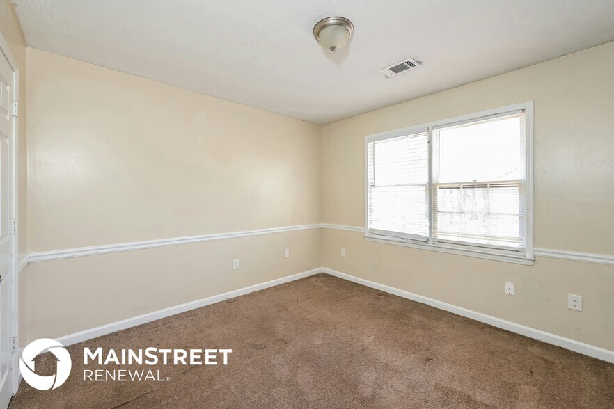 Building Photo - 908 Saybrook Cir NW