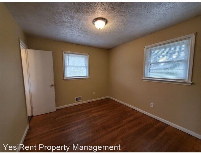 Building Photo - 4 br, 1.5 bath House - 5333 Chantilly Terrace
