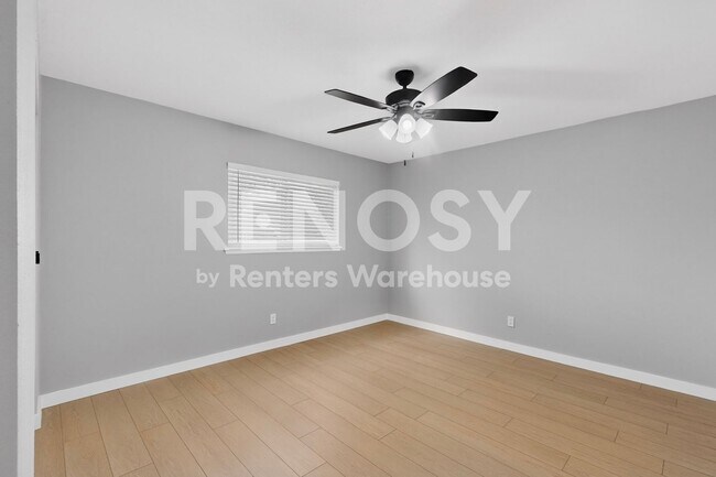 Building Photo - Carrollton GEM Ready For Move-in  ****Rent Concession - 2nd Month Free****