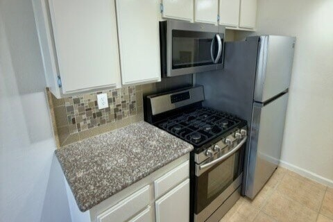 Apt. 13 -- Kitchen Area 1 - 3669 Westwood