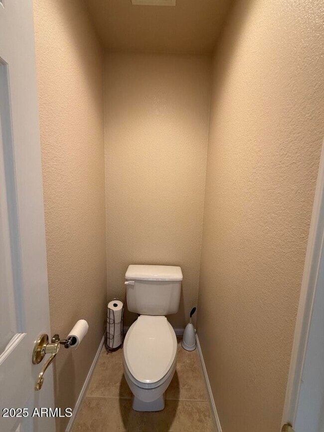 Building Photo - 9216 S 47th Pl