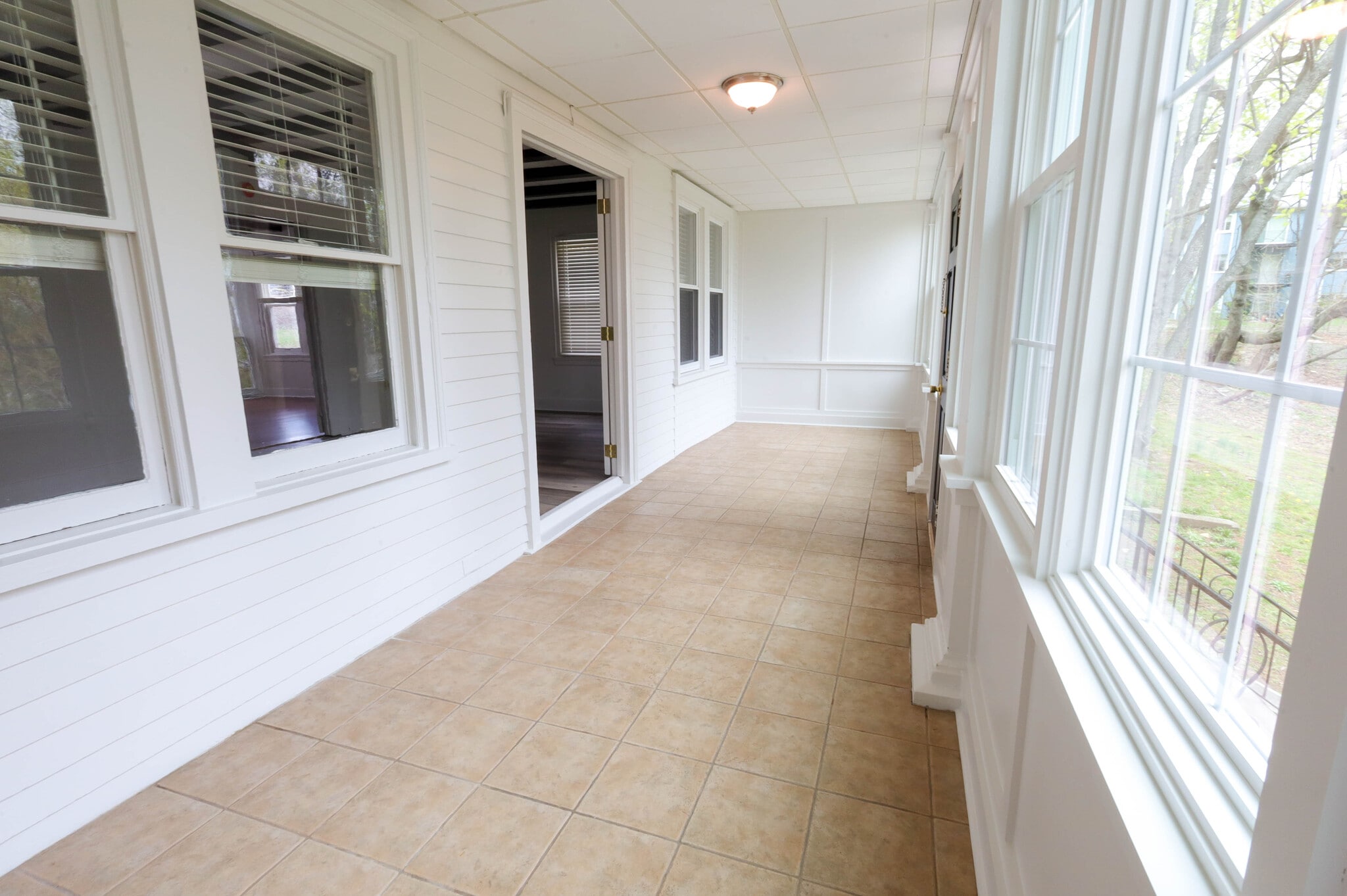 Sunroom - 1124 Brownsville Rd