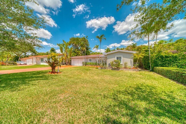 Building Photo - 1435 Blue Rd