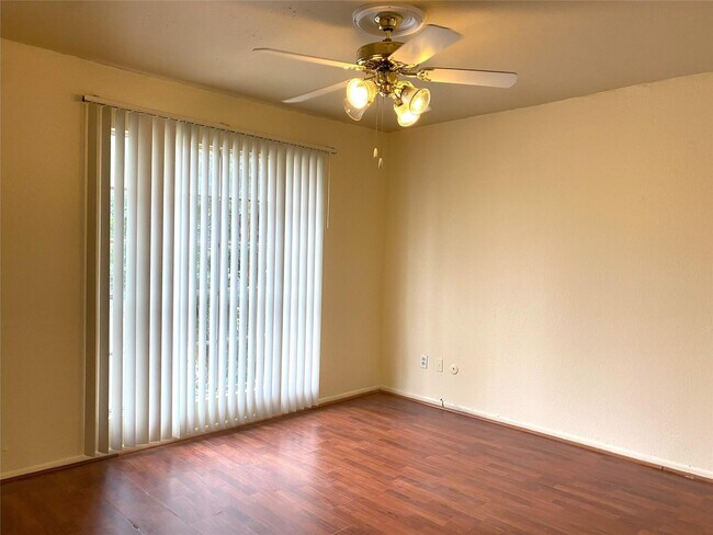 Building Photo - 7831 Fuqua St