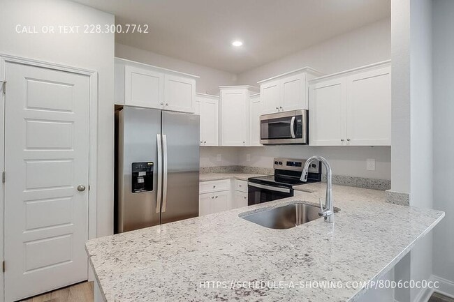 Building Photo - 12258 Fraizer Ln-