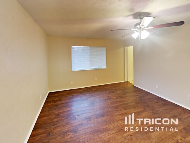 Building Photo - 7125 Hardwood Trail
