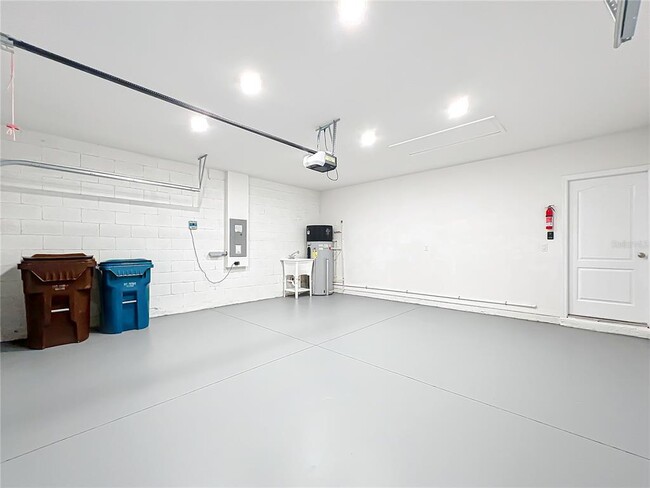 Building Photo - 106 St Thomas Dr
