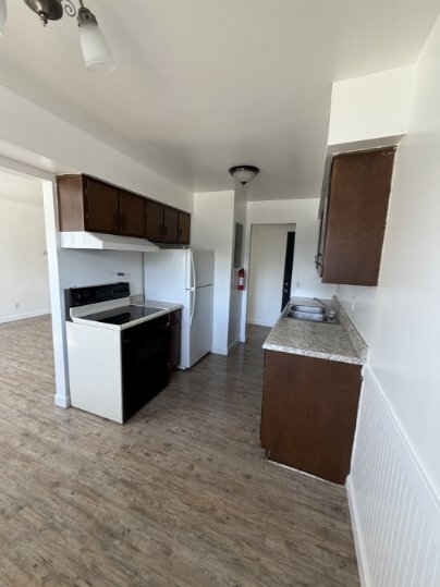 Building Photo - 744 E Michigan Ave