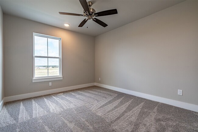 Building Photo - 2044 Salina Cir