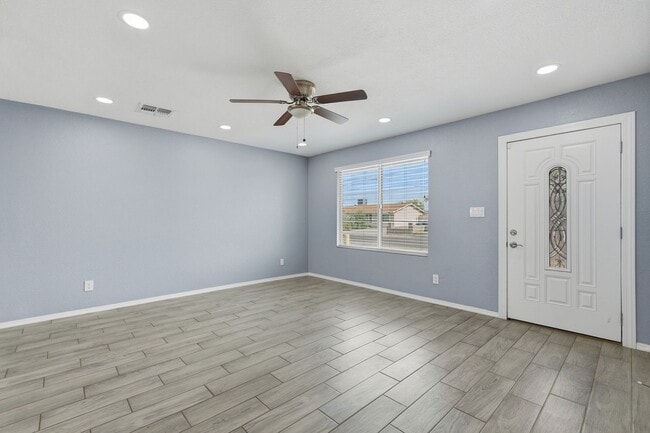 Building Photo - Recently Remodeled Home with All Appliances Included!