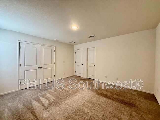 Building Photo - 2167 Cottonwood Crk Cir