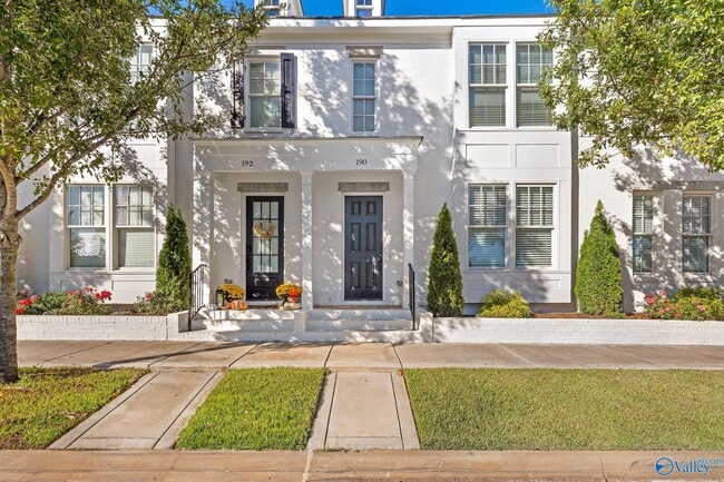 Primary Photo - 190 Kearny St